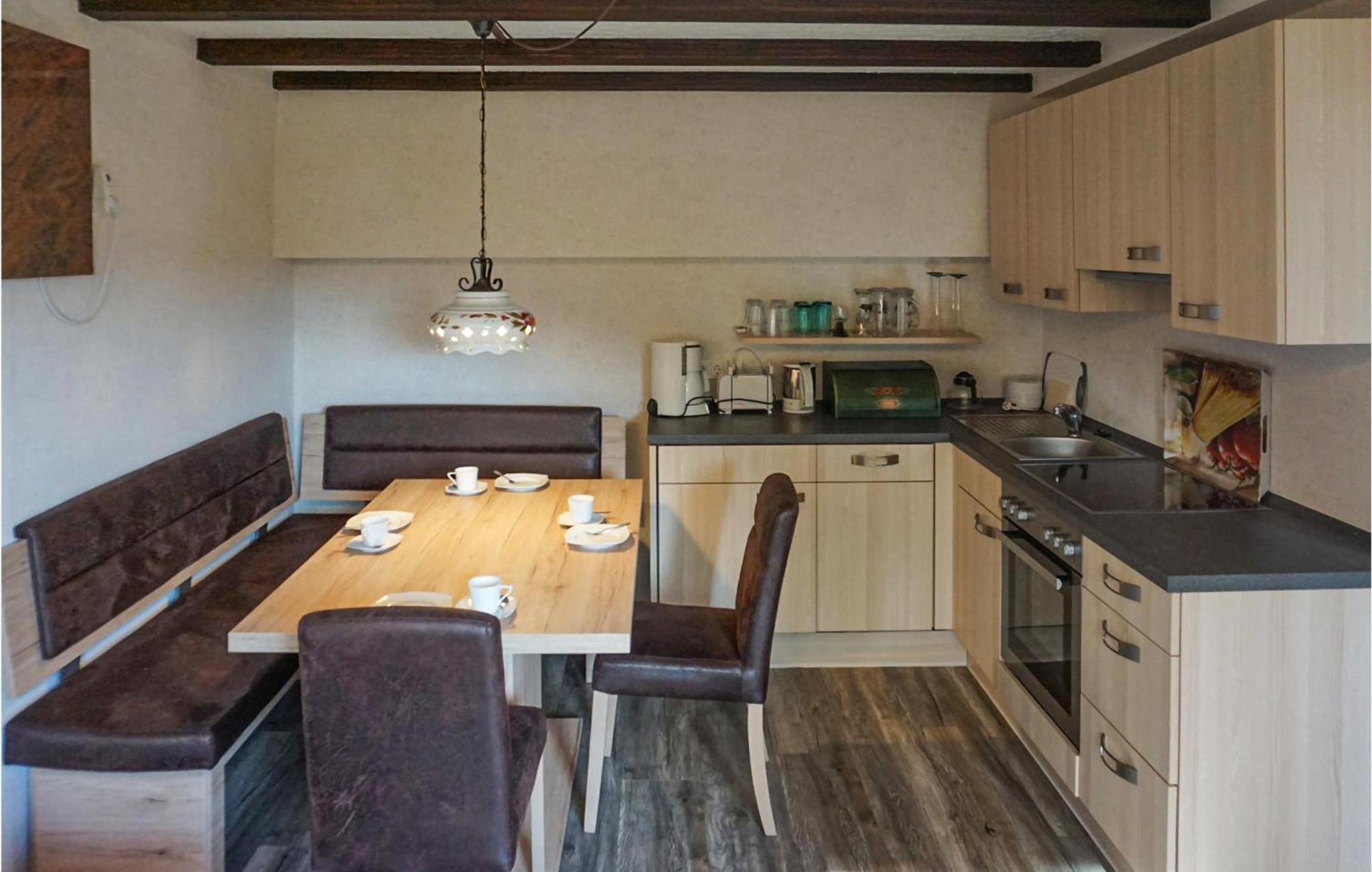 Amazing Apartment In Hinterweidenthal With Wifi Kültér fotó